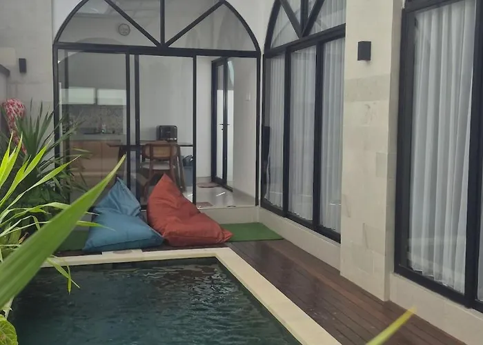 2 Bedroom Incl Motorbike To Use Jimbaran